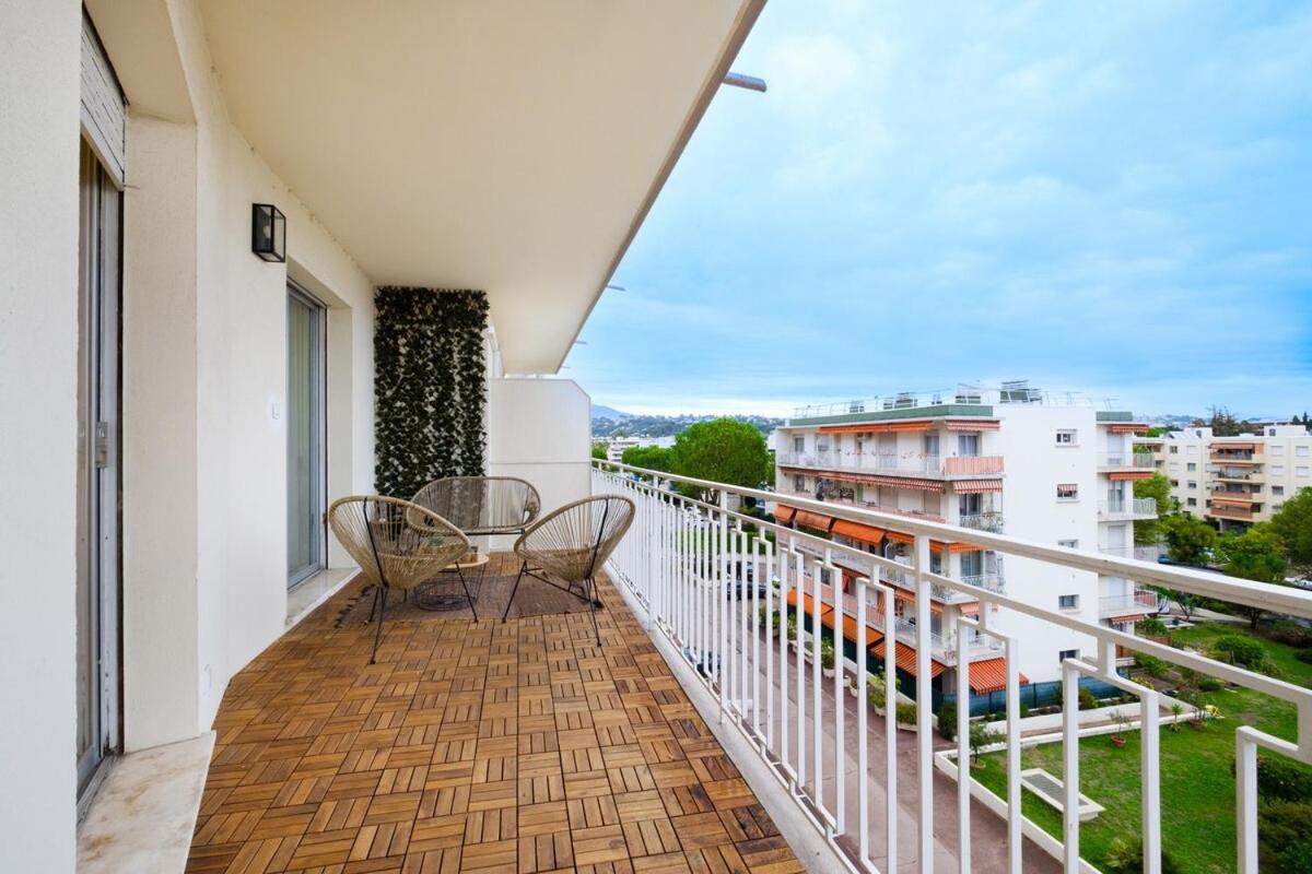 Ferienwohnung Le Millesime ~ Vue ~ Balcon ~ Parking Cagnes-sur-Mer Exterior foto